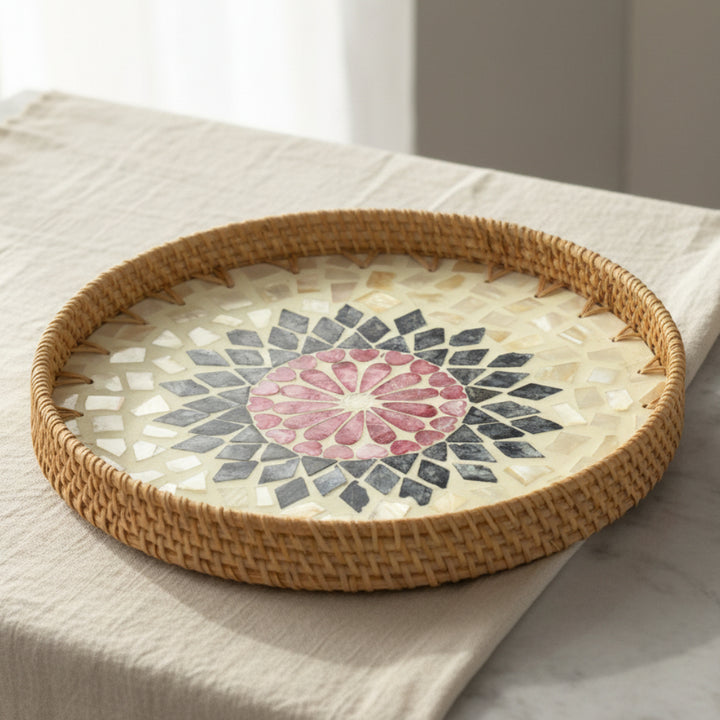 BLUE & PINK ROUND SEASHELL TRAY