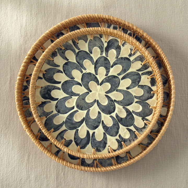 BLOOM ROUND SEASHELL TRAY