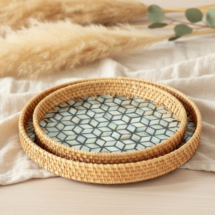 GEOMETRIC WONDER ROUND SEASHELL TRAY