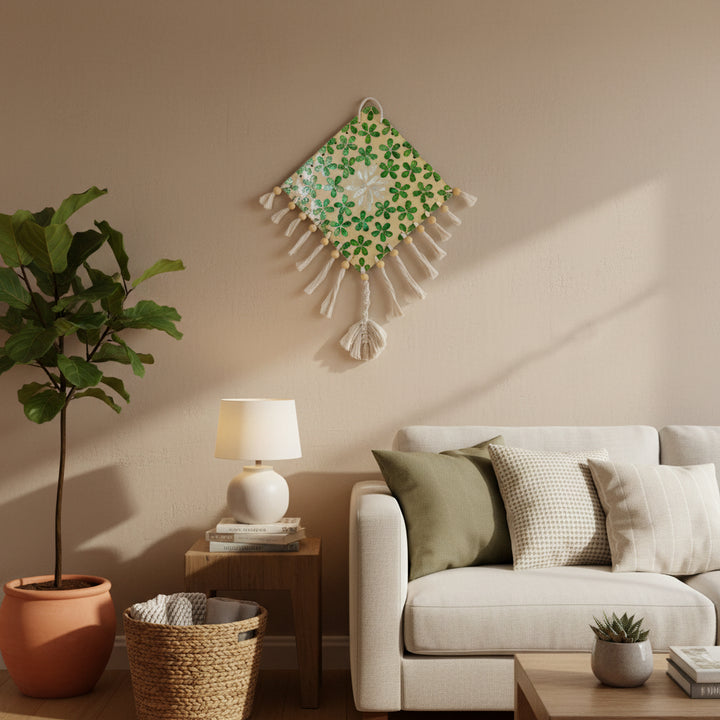 SEASHELL HANGING WALL DECOR