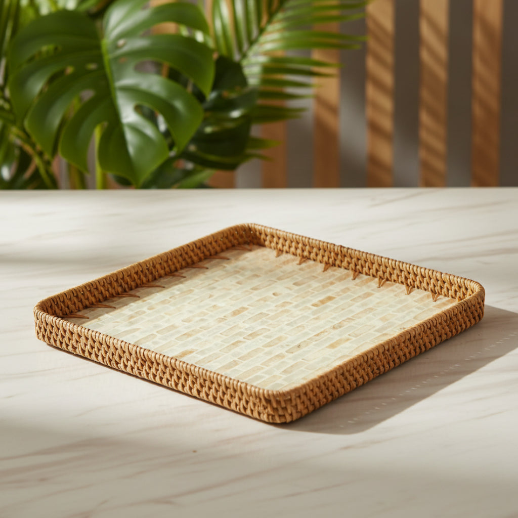 GOLDEN BRICKS SQUARE SEASHELL TRAY