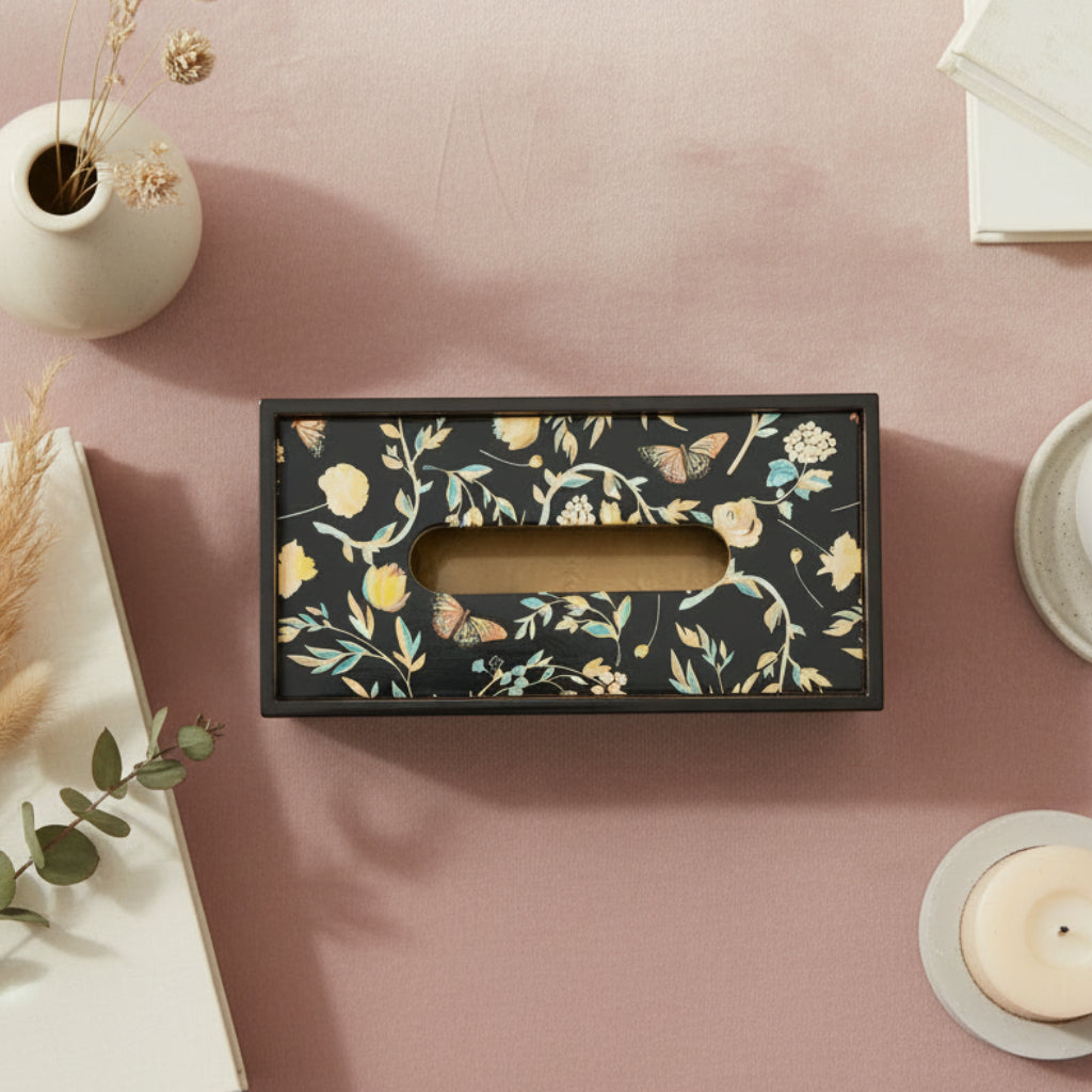 SEASHELL TISSUE HOLDER