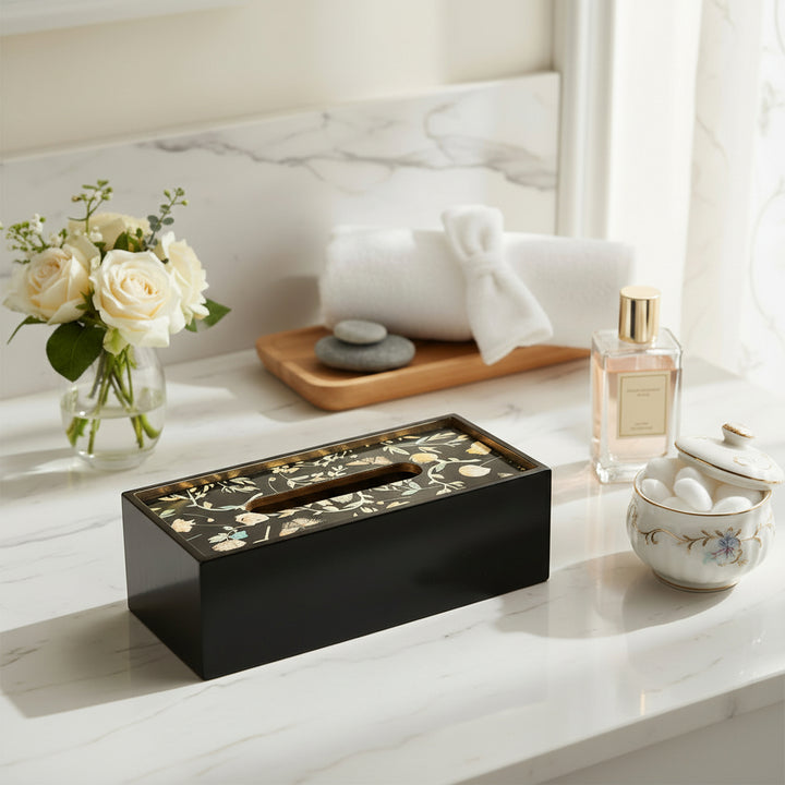 SEASHELL TISSUE HOLDER