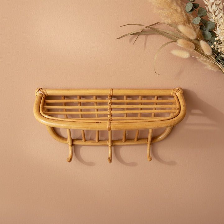 SHELF WITH CLOTH HANGER