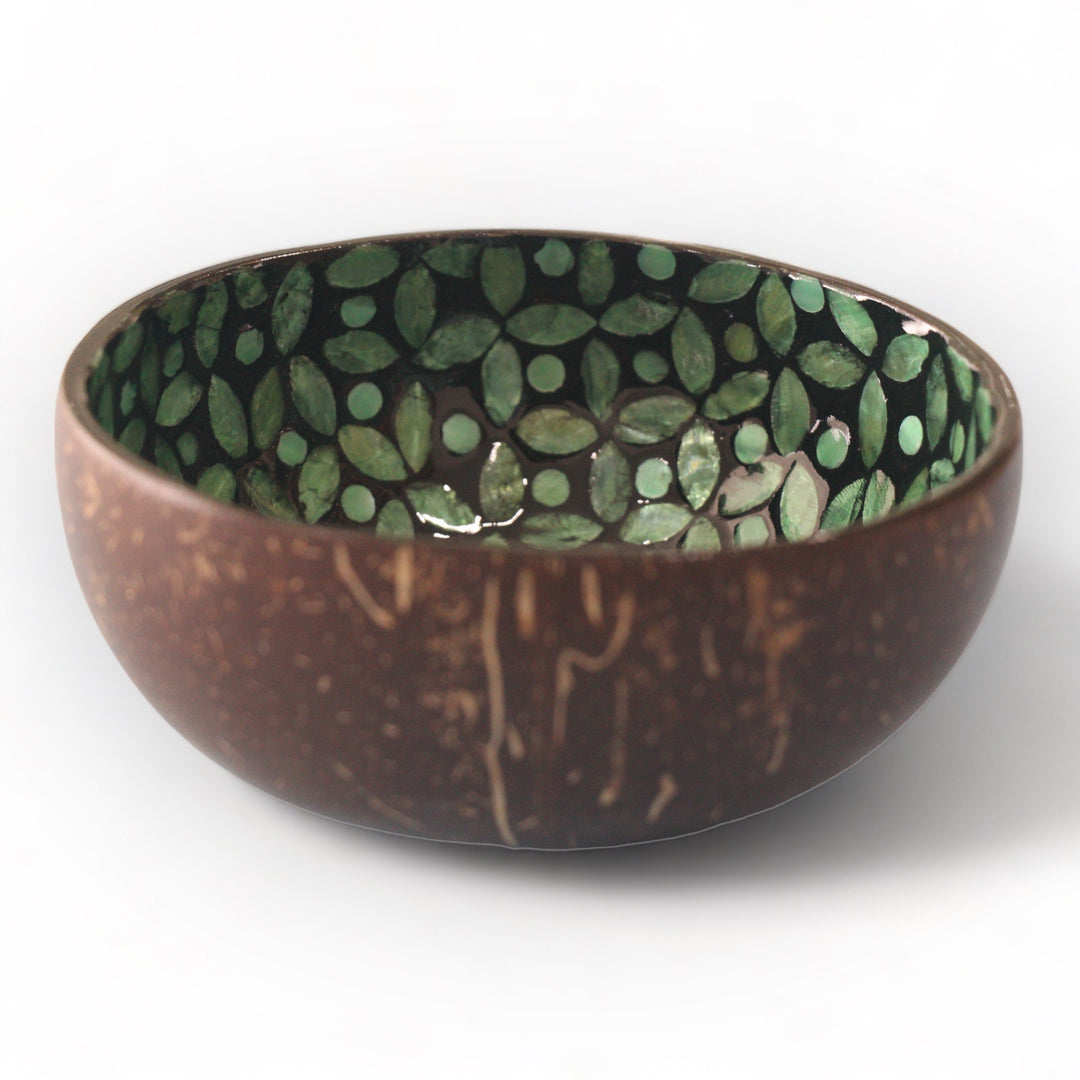 Traditional Green Seashell Coconut Bowl (500ml)