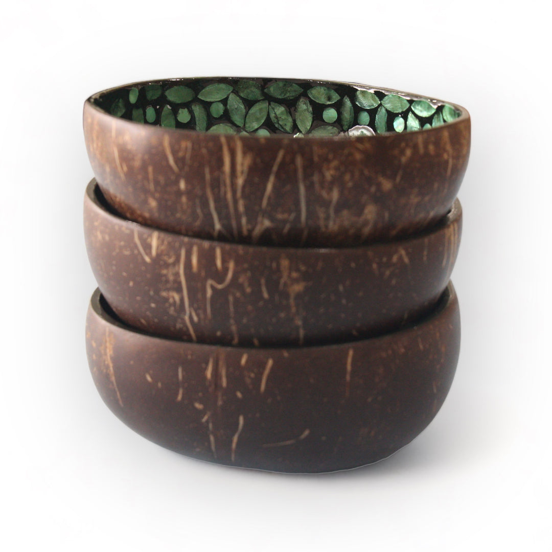 Traditional Green Seashell Coconut Bowl (500ml)