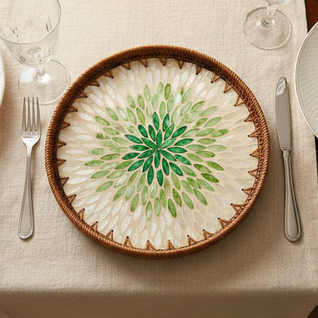 GREEN JASMINE SEASHELL TRAY