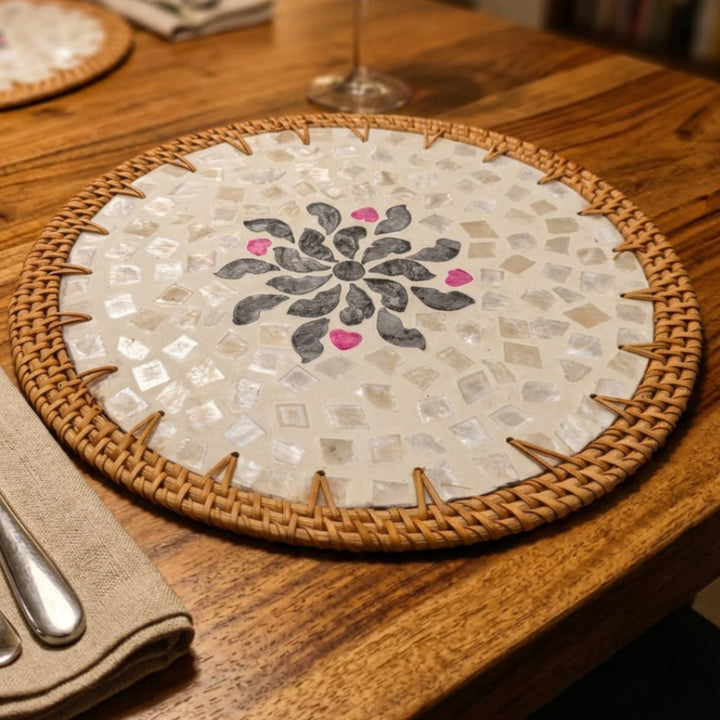 INLAID SHELL & RATTAN PLACEMAT