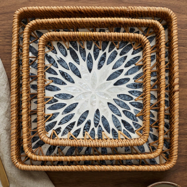 BLUE RAINDROP SQUARE SEASHELL TRAY