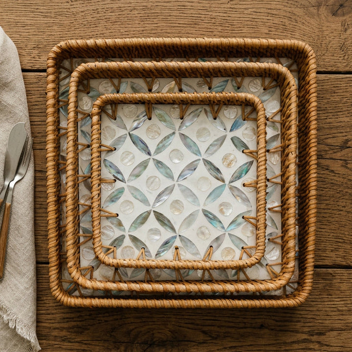BLUE DIAMOND SQUARE SEASHELL TRAY