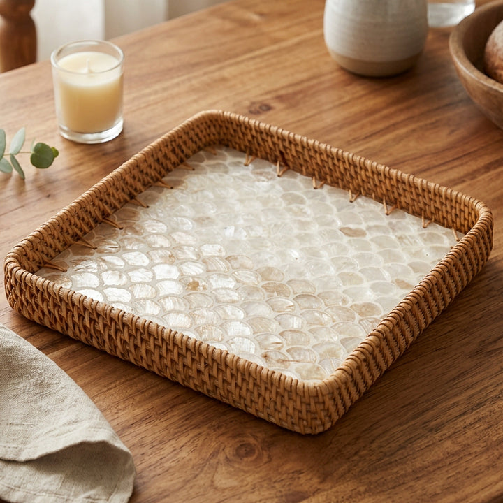 GOLD SCALES SQUARE SEASHELL TRAY