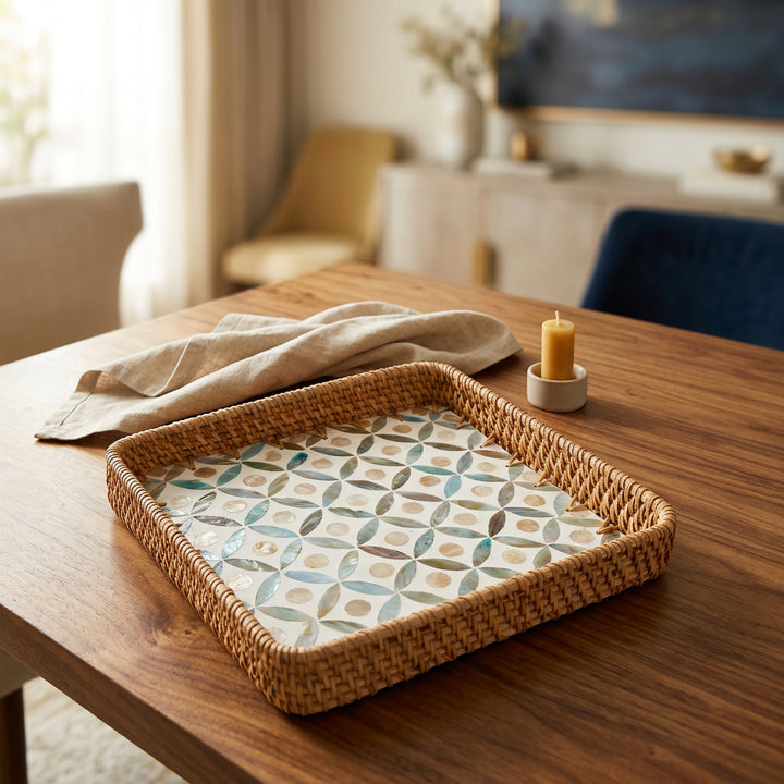 BLUE DIAMOND SQUARE SEASHELL TRAY