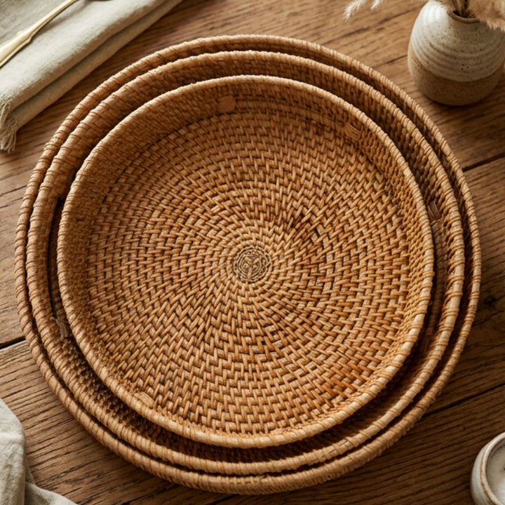 RATTAN ROUND SERVING TRAY