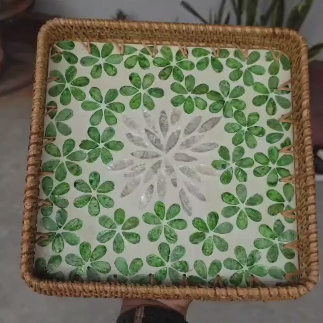 GREEN FLORAL SQUARE SEASHELL TRAY