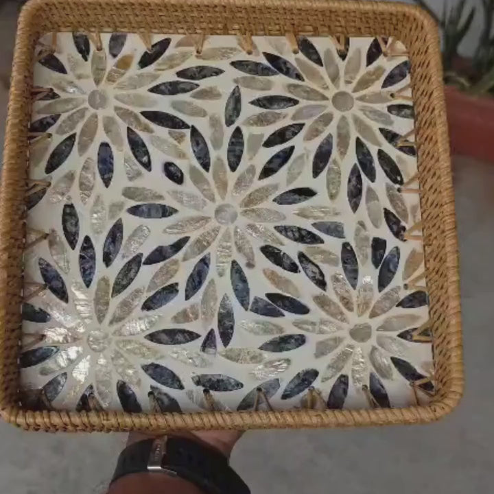 GREY FLORAL SQUARE SEASHELL TRAY