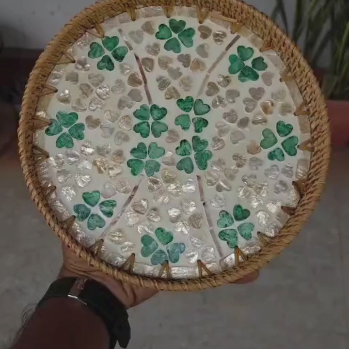 LUCKY CHARM SEASHELL TRAY
