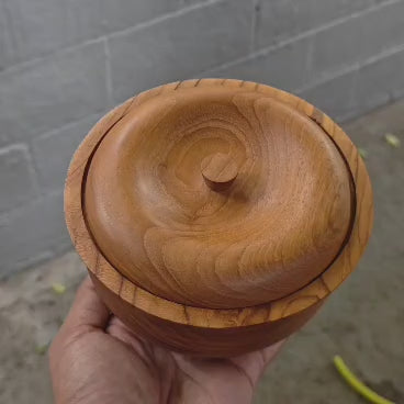 TEAK BOWL WITH LID