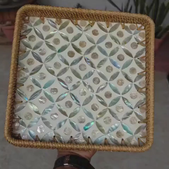 BLUE DIAMOND SQUARE SEASHELL TRAY